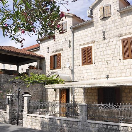Apartments Vujosevic Kotor Eksteriør billede